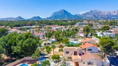 Chalet on Carrer Castanyers photo 44