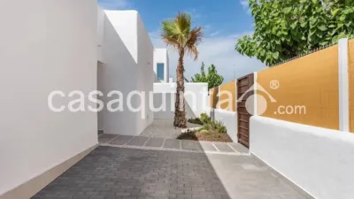 Casa – Dolores, Barrio de los Joses - Més