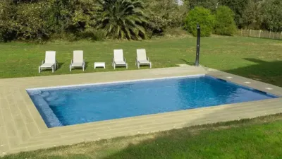 Rustic house on Carrer de la Industria photo 8