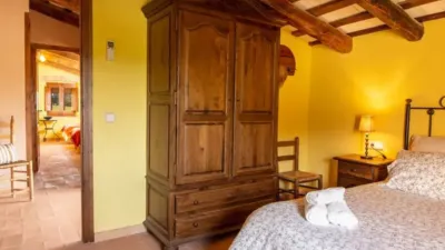 Rustic house on Carrer de la Industria photo 26