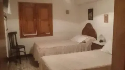 Casa rústica en venta en Calle Mayor, Oliete de 65.000 €