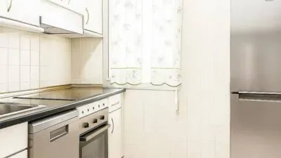 Apartment in Poble de Ponent photo 4