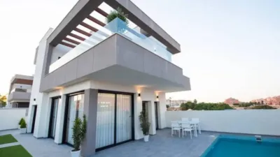 Casa – Los Montesinos - Més