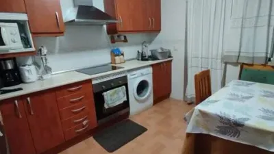 Apartment in Plasencia photo 2