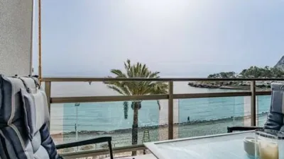 Top-floor apartment on Calle de Gibraltar photo 39