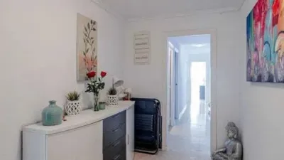 Top-floor apartment on Calle de Gibraltar photo 45