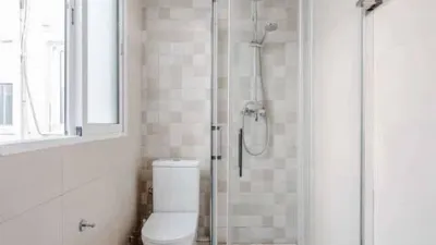 Top-floor apartment on Calle de Gibraltar photo 49