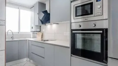 Top-floor apartment on Calle de Gibraltar photo 64