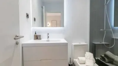 Piso en alquiler en Adelfas - Imagen 10