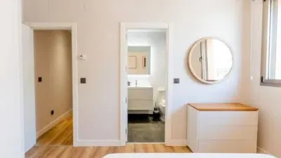 Piso en alquiler en Adelfas - Imagen 6
