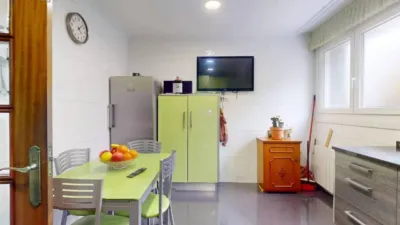 Apartment in Zorrotza photo 8