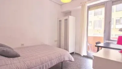 Piso en alquiler en Carrer del Doctor Vicente Pallarés Iranzo - Imagen 2