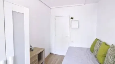 Piso en alquiler en Calle del Maestro Aguilar - Imagen 4