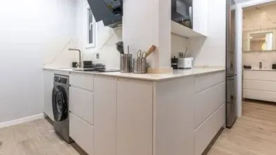Piso en alquiler en Palacio - Imagen 4