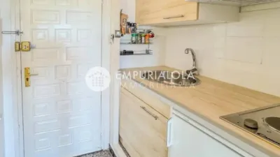 Piso en venta en Carrer de l'Alhambra, Mas Mates-Boscà-Mas Fumats (Roses) de 81.000 €