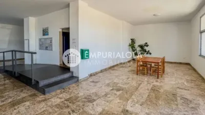 Piso en venta en Carrer de l'Alhambra, Mas Mates-Boscà-Mas Fumats (Roses) de 81.000 €