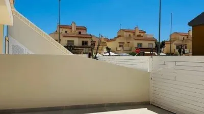 Casa adosada en venta en Calle Calle Madre de Dios Mojon No Number, El Mojón (Pilar de la Horadada) de 225.000 €