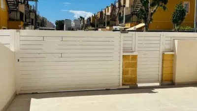 Casa adosada en venta en Calle Calle Madre de Dios Mojon No Number, El Mojón (Pilar de la Horadada) de 225.000 €