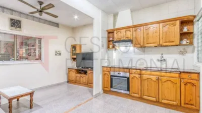 Terraced house on Carrer de la Bruguera photo 7
