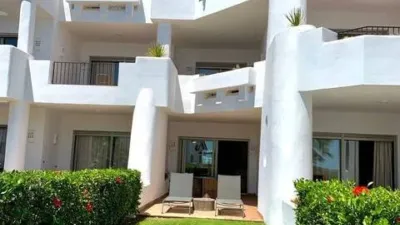 Apartment on Pino Ojeda Street photo 2
