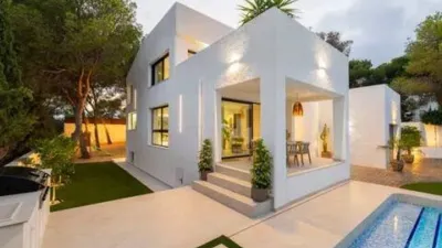 Chalet en venta en Carrer Puput, cerca de Calle La Xanna - Vista 4