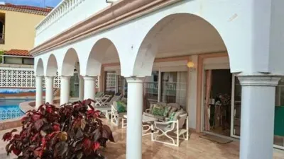 Chalet en calle Aldaba photo 11