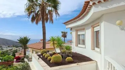 Chalet on Aldaba Street photo 3