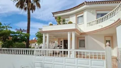 Chalet on Aldaba Street photo 4