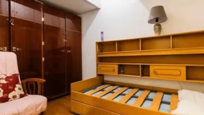 Apartment in Palacio photo 5