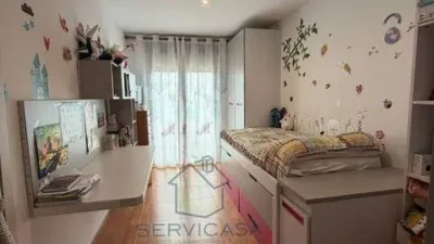 Casa – Hellín, Isso - Més