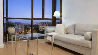 Piso en alquiler en Calle de Vicente La Roda - Imagen 4
