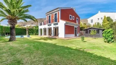 Chalet in Golf Bahía Urbanization photo 30