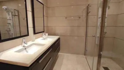 Piso en La Quinta photo 15
