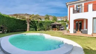 Chalet in Golf Bahía Urbanization photo 26