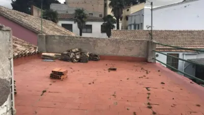 Chalet en alquiler en Paseo del Circo Romano, La Reconquista-Santa Teresa (Distrito Zona Nueva. Toledo Capital) de 1.200 €<span>/mes</span>