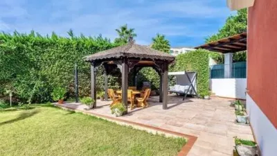 Chalet in Golf Bahía Urbanization photo 27