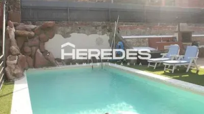 Chalet in Torrelles de Llobregat photo 10