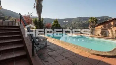 Chalet in Torrelles de Llobregat photo 6