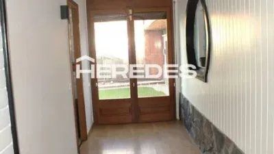 Chalet in Torrelles de Llobregat photo 38