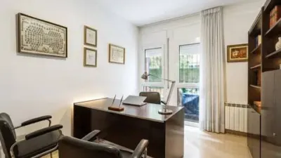 Apartment in Carrer de Francesc Cambo photo 11