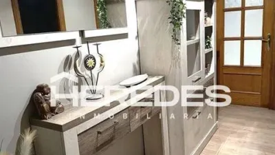 Apartment in Torrelles de Llobregat photo 2