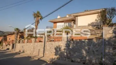 Chalet in Torrelles de Llobregat photo 40