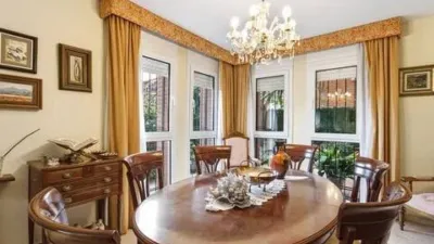Apartment in Carrer de Francesc Cambo photo 5
