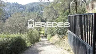 Chalet in Torrelles de Llobregat photo 3