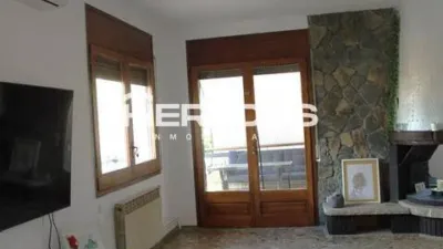 Chalet in Torrelles de Llobregat photo 26