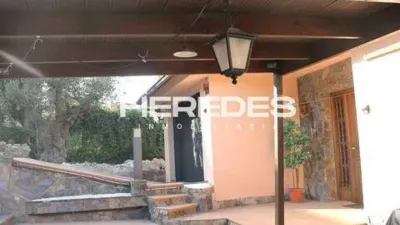 Chalet in Torrelles de Llobregat photo 9