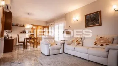 Chalet in Torrelles de Llobregat photo 9