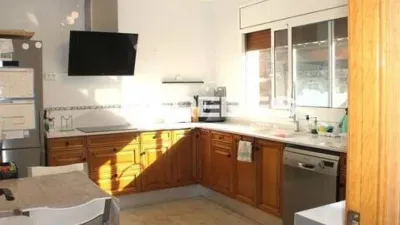 Chalet in Torrelles de Llobregat photo 19