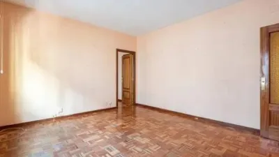 Apartment on Calle de Atocha photo 2