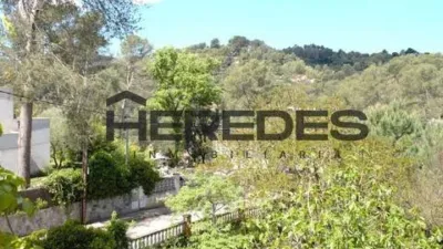 Chalet in Torrelles de Llobregat photo 21